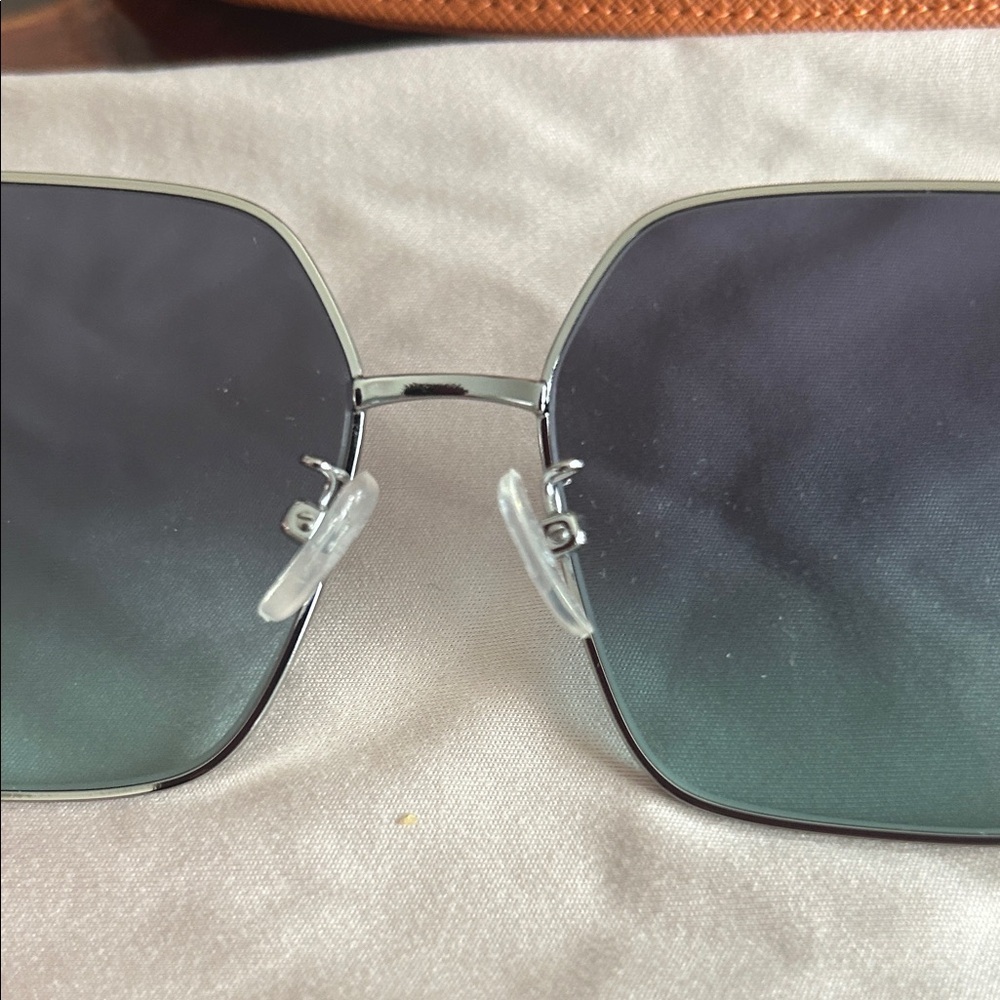 Tory Burch Silver Sunglasses with Orange Case - Picture 6 of 7